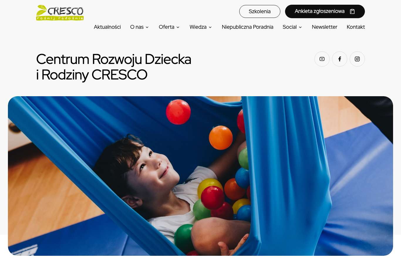 Zrzut strony głównej cresco.edu.pl z 25 września 2026
